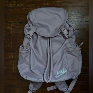 Nike heritage backpack